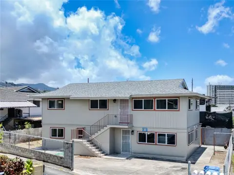 Renovated Multifamily Property in Honolulu