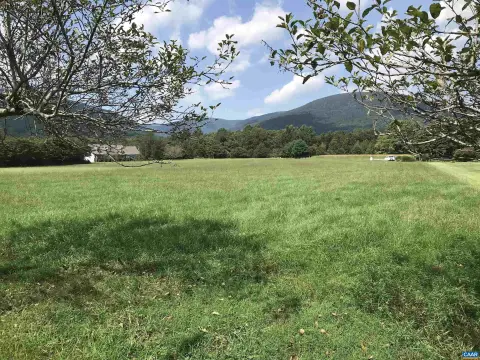 Nellysford Land with Mountain Views