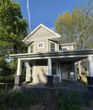 Roanoke Duplex: Income Potential