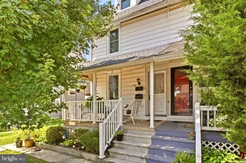 Duplex with Off-Street Parking