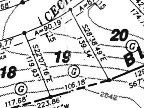 Daniels, WV Golf Course Lot