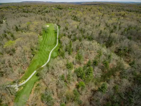 Residential Lot in Golf Community