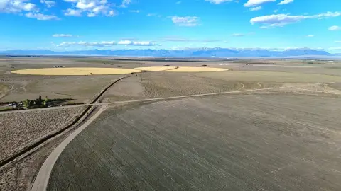 40 Acres with Mountain Views