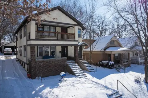 Cash-Flowing Duplex in Kansas City