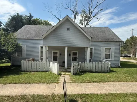 Duplex with Separate Utilities