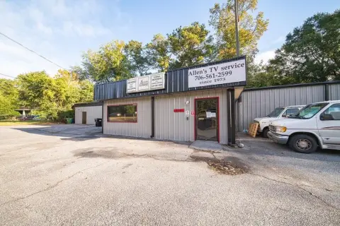 Columbus Commercial Building For Sale