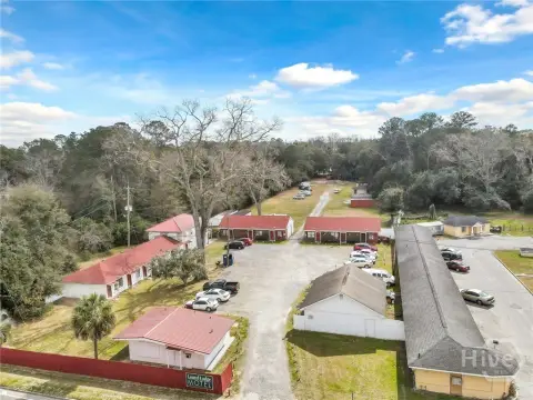 25-Unit Extended-Stay Motel