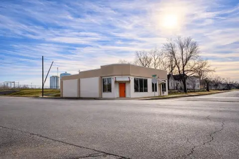 Single-Story Office Building