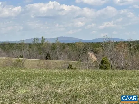 Exceptional Sanctuary Near Charlottesville & UVa