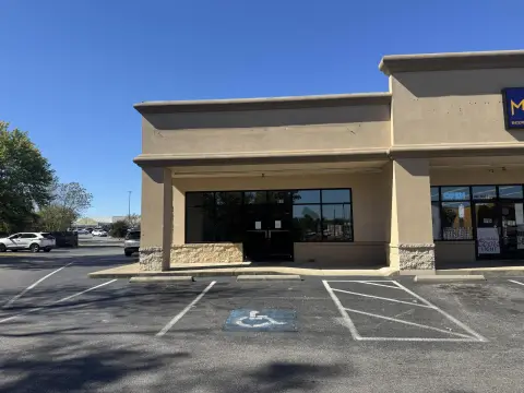 Retail/Office Suite with Salon Build-Out