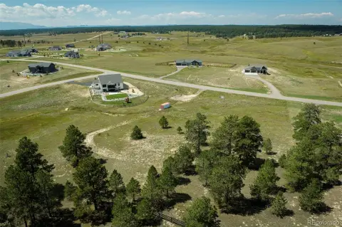 Winsome Treed Lot with Views