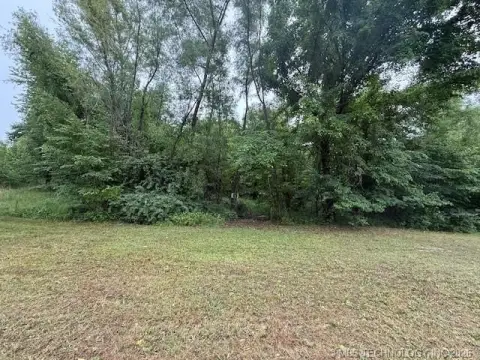 Land Near Lake Eufaula