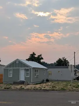 Two-Unit Residential Income Property