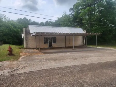Mixed-Use Retail and Firehouse