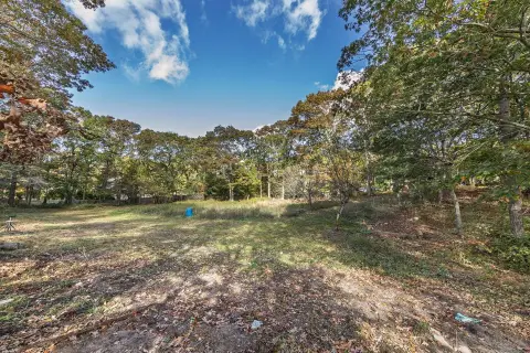 East Hampton Vacant Land Parcel