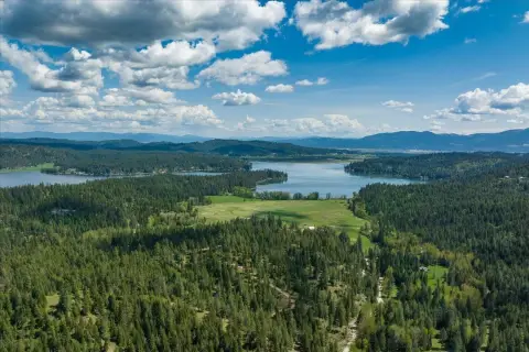 20 Acres with Newman Lake Views