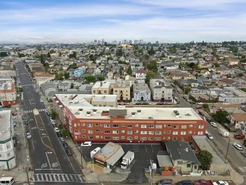 40-Unit Apartment Building