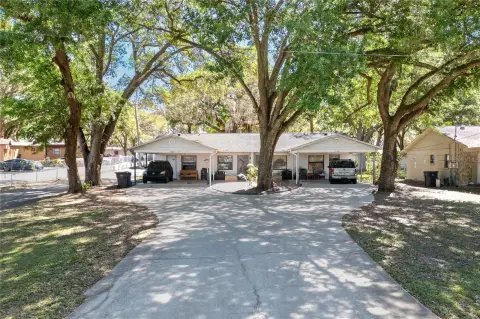 Tampa Duplex with Oversized Lot