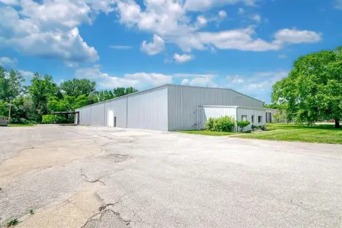 Warehouse With Loading Dock