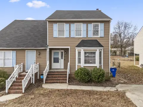 Townhouse Duo with Private Fenced Yard