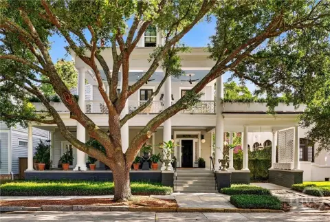 Historic Inn Estate with Porch