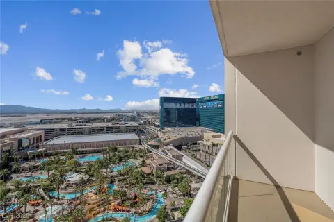 Las Vegas High-Rise Condo