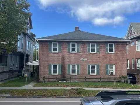 10-Unit Apartment Building