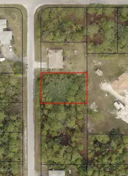 Residential Land in Palm Bay