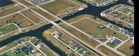 Waterfront Lot in Cape Coral