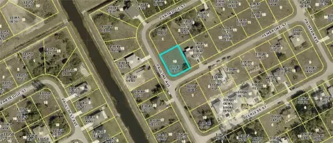 Corner Lot in Lehigh Acres