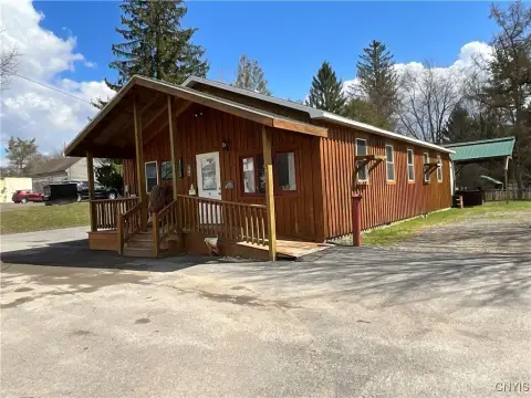 Brookfield Restaurant Near State Forest