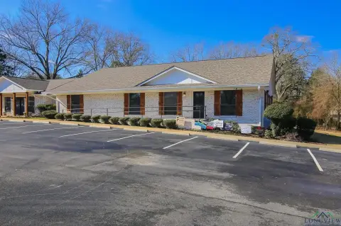 Executive Suites in Hallsville, TX