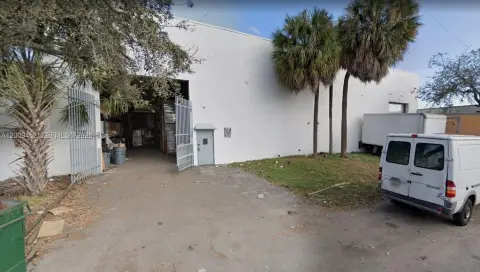 Spacious Warehouse in Fort Lauderdale