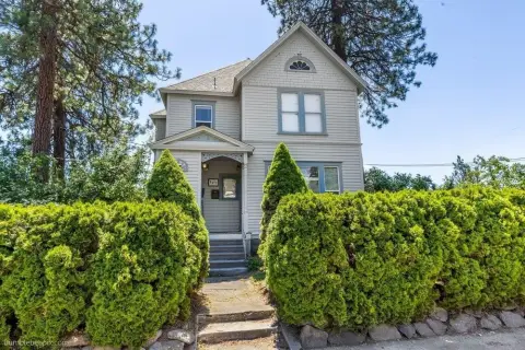 Historic Triplex with Private Balcony