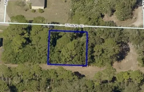 Residential Land in Palm Bay