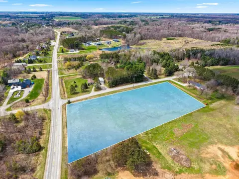 Residential Land in Green Bay
