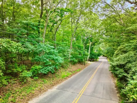Residential Land Parcel in Southold