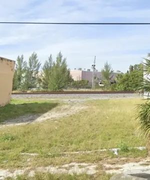 West Palm Beach Commercial Property