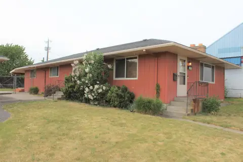 Light Industrial Zoned Ranch Home