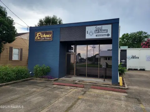 Lafayette Commercial Space For Rent