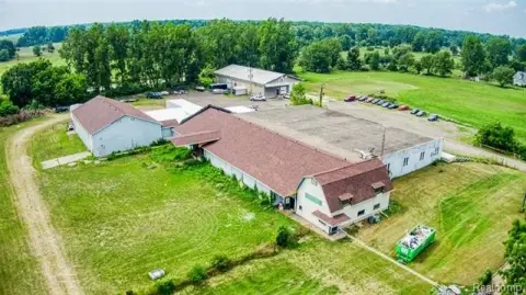 Fowlerville Commercial Building For Lease