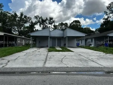 Duplex with Covered Carports