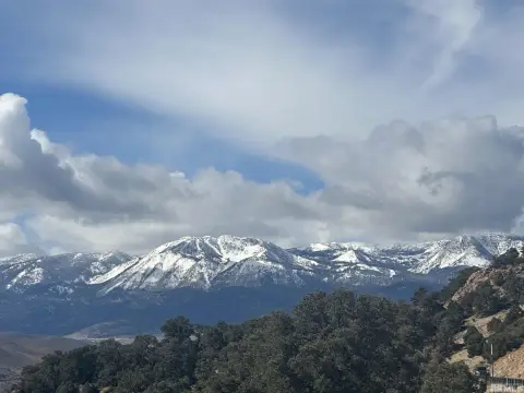 Reno Land with Mountain Views