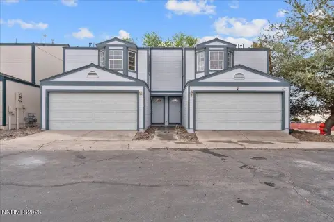 Versatile Duplex in East Carson