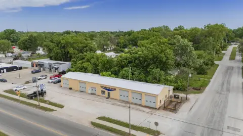 Bolivar Commercial Property For Sale