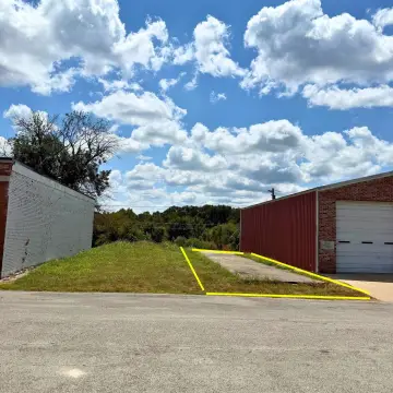 Commercial Land Near Civic Services