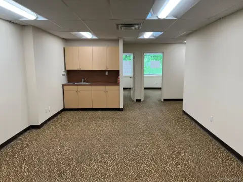 Updated Office Space in Great Neck
