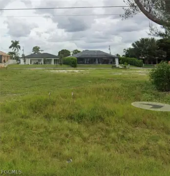 Waterfront Land in Cape Coral