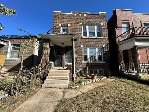 St. Louis Duplex Investment Opportunity