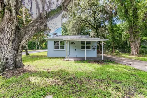 Duplex With Private Entrances